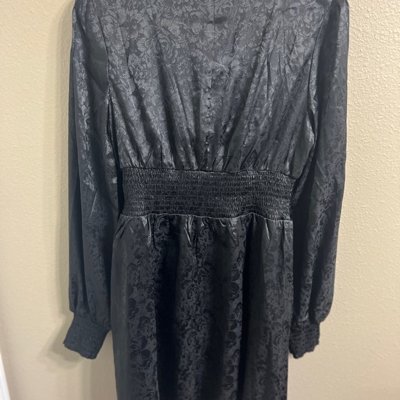 Newshows Medium Black Dress Brand New With Tags - Picture 3 of 3